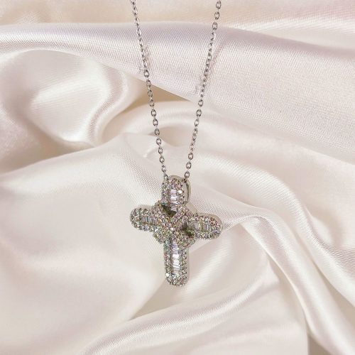 Ατσάλινο κολιέ σταυρός ασημί Sergia necklace